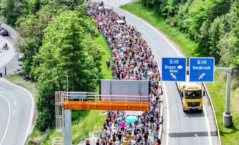 Protestaktion am Brenner erfolgreich – Autobahn nach Sperrung wieder frei