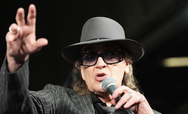 Udo Lindenberg im Krankenhaus: Absage des Konzerts nach ärztlichem Rat