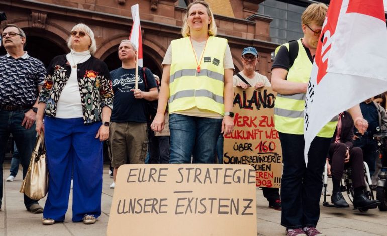 Proteste bei Zalando in Erfurt