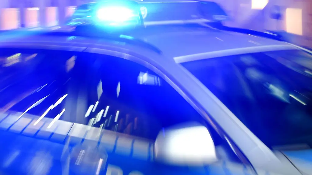 SEK-Einsatz in Berlin: Kinderbedrohung durch Anwohner