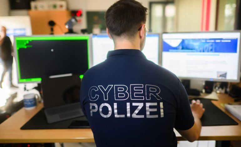 Politiker fordern schärfere Regeln für riskante KI-Modelle