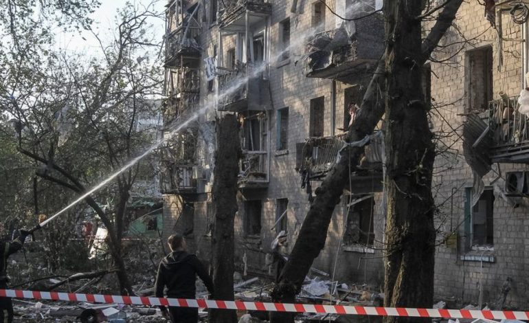 Neue Drohnenangriffe in der Ukraine und Russland