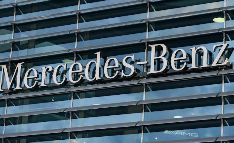 Mercedes-Benz verkauft Autohäuser in Deutschland an kanadische Firma