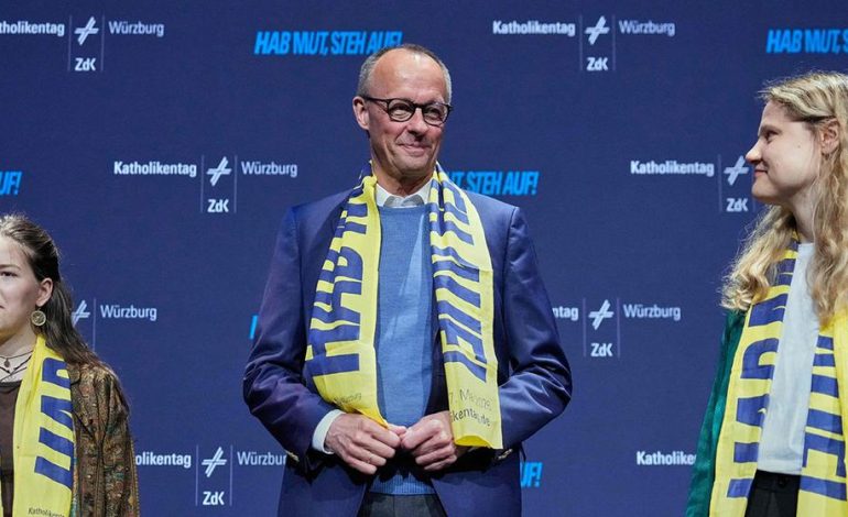 Bundeskanzler Merz: Kritik bei Katholikentag in Würzburg