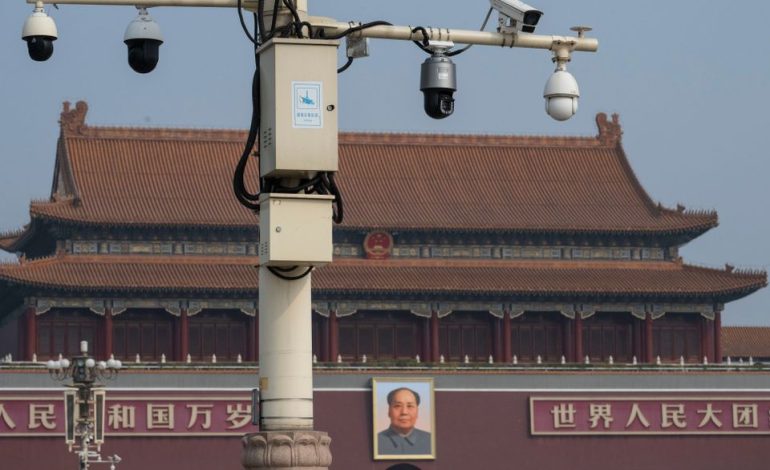 Überwachung in China: Kontrolle von Ausländern durch Technologie