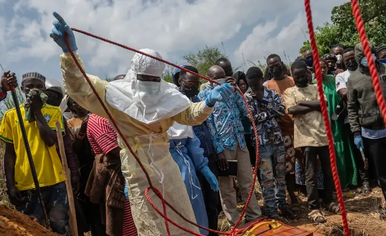 Ängste und Traditionen im Kongo: Herausforderungen bei der Ebola-Bekämpfung