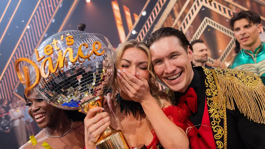 Anna-Carina Woitschack gewinnt „Let’s Dance“