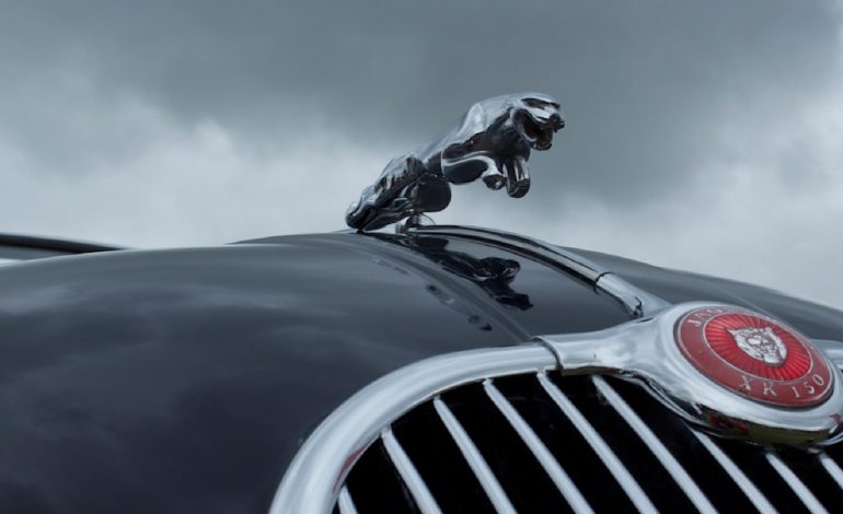 Jaguar Land Rover: Gewinneinbruch durch Cyberangriff und Produktionsstopp