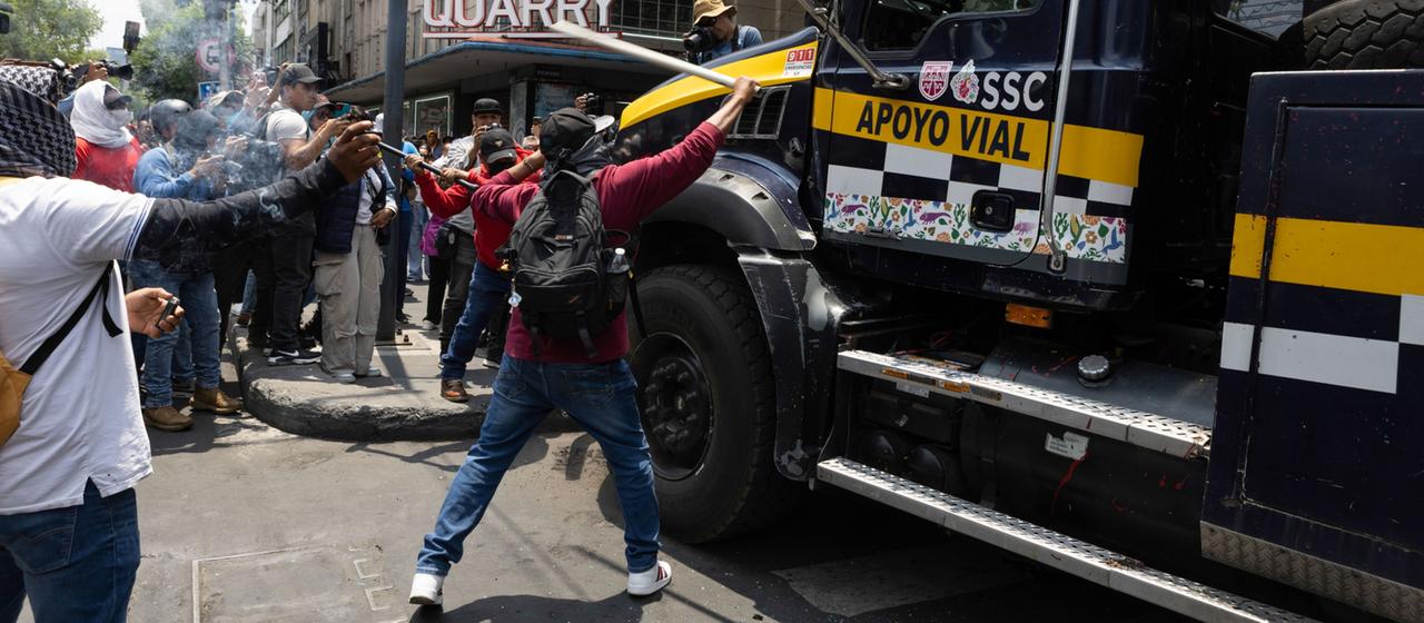 Eskalierende Lehrerproteste in Mexiko kurz vor der WM