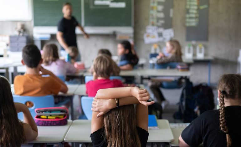 Schwierigkeiten im Schulalltag: Herausforderungen für Lehrkräfte