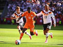 Deniz Undav genießt die Unterstützung des Teams bei der WM