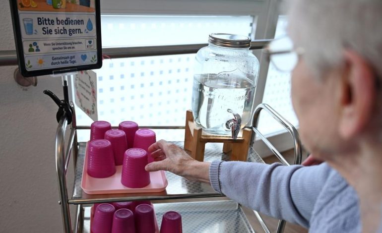 Wie Senioren sich gegen die Hitze wappnen