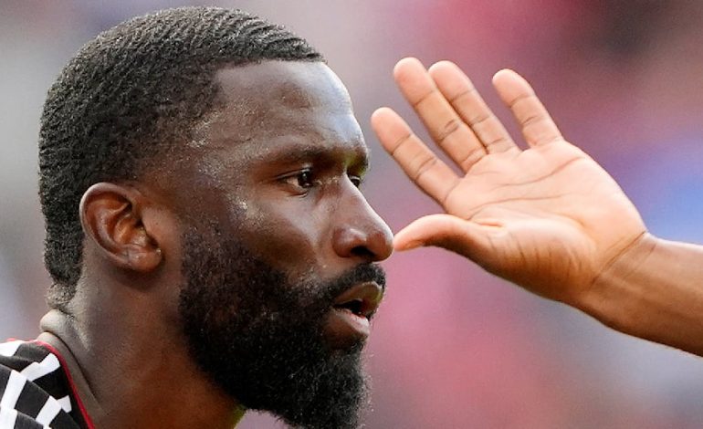 Antonio Rüdiger im Fokus: Als Schlüsselspieler in schwieriger Zeit