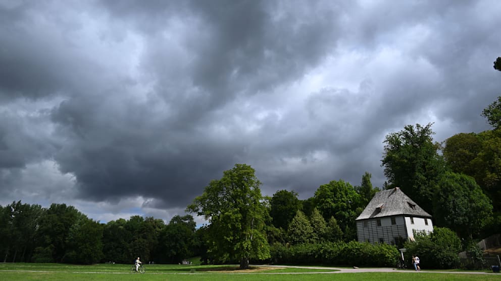 Meteorologischer Sommeranfang: Gewitter gefolgt von Sonnenschein
