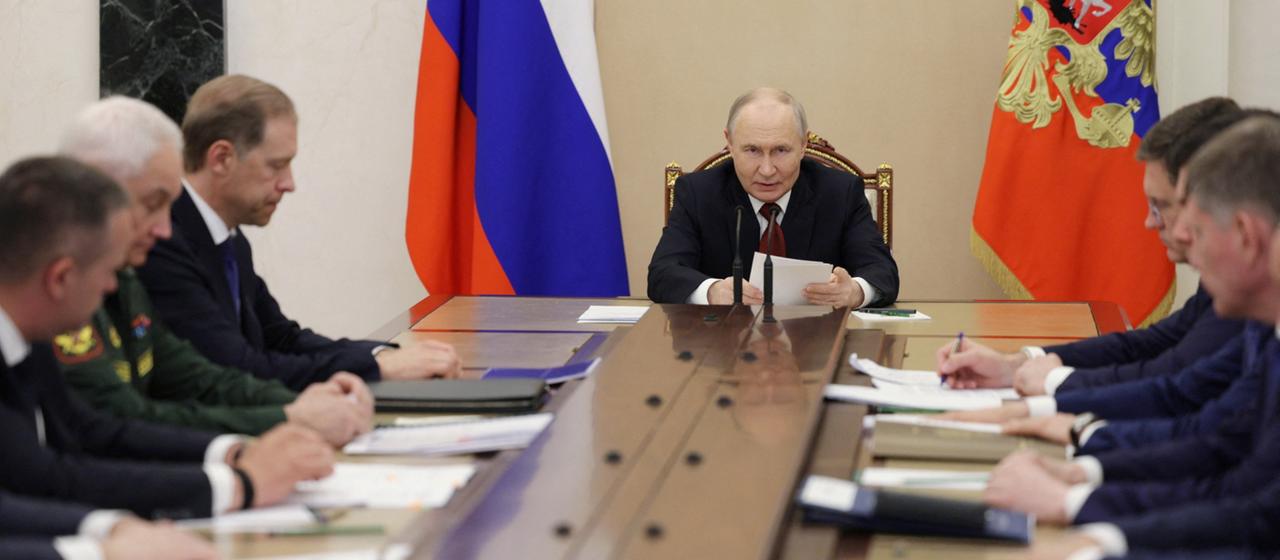 Russland kämpft mit Treibstoffknappheit nach ukrainischen Angriffen