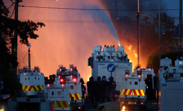 Ausländerfeindliche Proteste in Nordirland nach Messerattacke