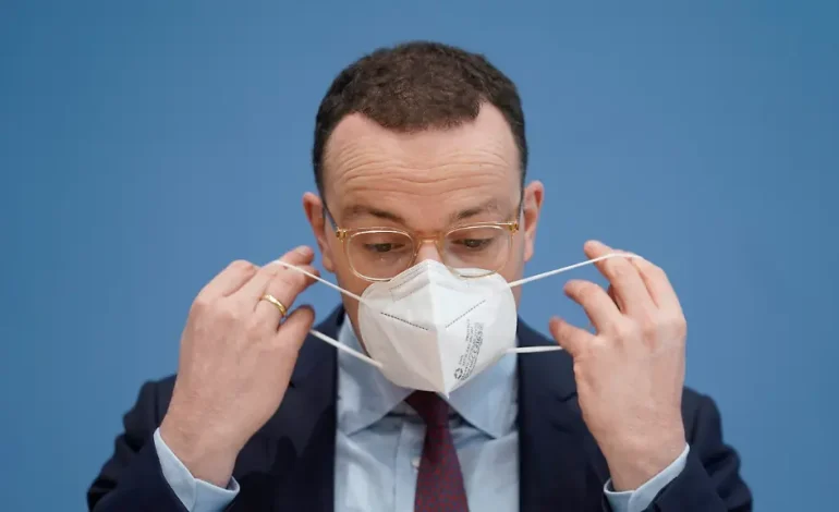 Masken-Klage: Forderung von halber Milliarde gegen den Bund
