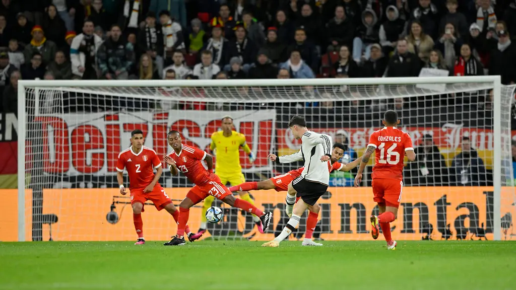 WM-Spiel im TV: Deutschland gegen Elfenbeinküste und das Waipu.tv-Angebot