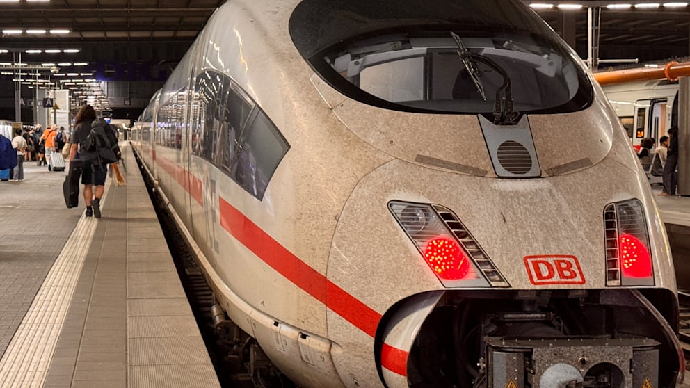 Zugverkehr nach Großstörung bei der Deutschen Bahn langsam in Bewegung