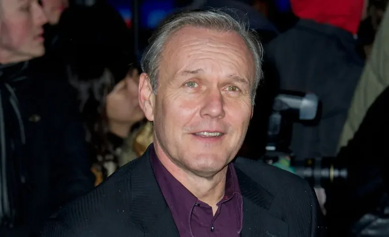 Anthony Head: Ein Leben im Rampenlicht