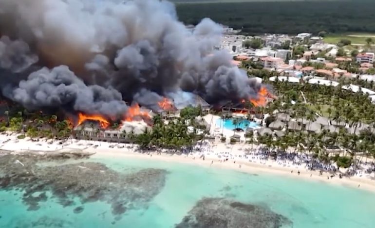 Hotelanlage in der Dominikanischen Republik durch Feuer zerstört