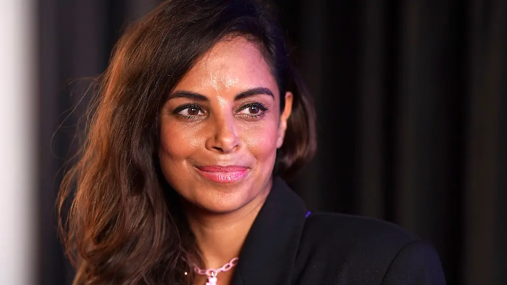 Collien Fernandes adoptiert Welpen: Neue Freude im Leben
