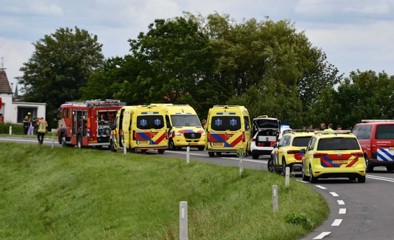 Tragischer Unfall in den Niederlanden: Autofahrer fährt in Schülergruppe
