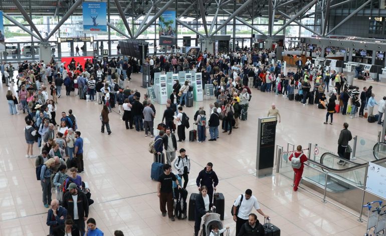Sicherheitsbereich am Hamburger Flughafen zeitweise gesperrt