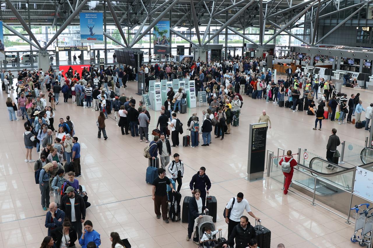 Sicherheitsbereich am Hamburger Flughafen zeitweise gesperrt