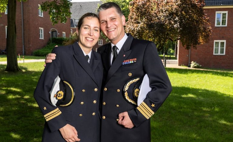 Vater und Tochter bei der Marine: Eine gemeinsame Mission