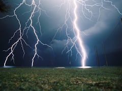 Unwetter in Deutschland: Schäden und Verletzte durch Gewitter