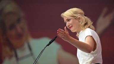 Linke Parteitag in Potsdam: Strategien gegen die AfD und Sozialprotest