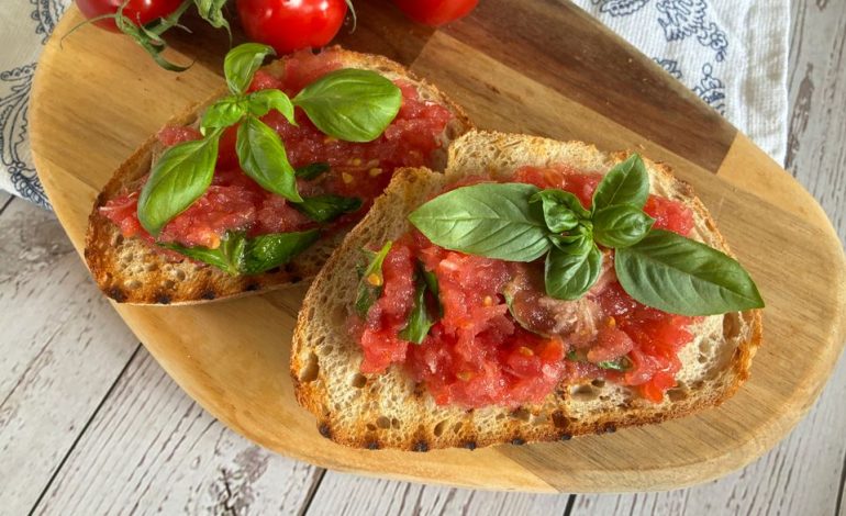 Pan con Tomate und Sa Costedda: Köstliche Rezepte mit Tomaten