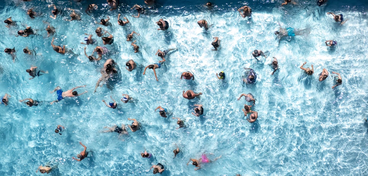 Polizei löst Tumult in Saarbrücker Freibad auf und attackierte Jugendlicher in Völklingen