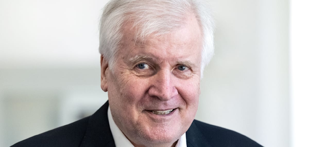 Horst Seehofers Genugtuung über die neuen EU-Asylregeln