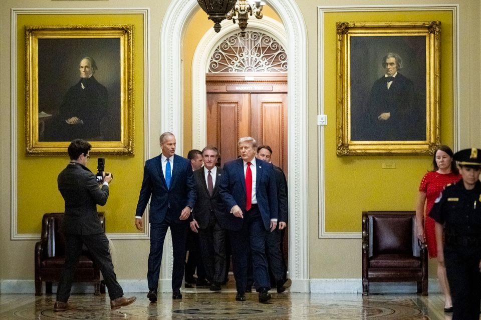 Trump erhöht Druck auf eigene Partei für den ‚Save America Act‘