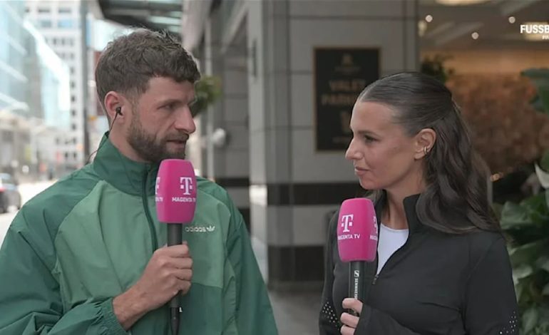 Dynamik zwischen Laura Wontorra und Thomas Müller im Live-TV