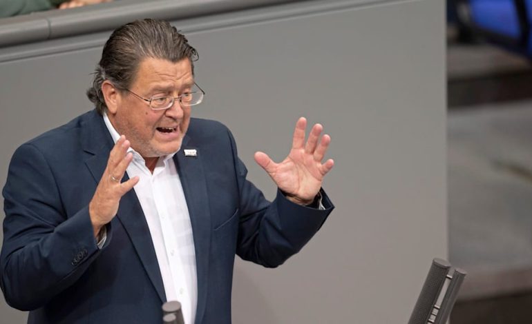 Debatte um das Allgemeine Gleichbehandlungsgesetz: Erweiterung oder Abschaffung?