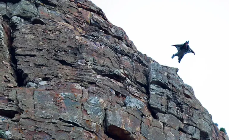 Deutscher stirbt bei Wingsuit-Sprung in den Schweizer Alpen