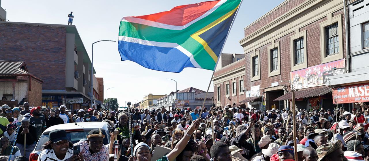 Südafrika kämpft mit gewalttätigen Protesten gegen illegale Einwanderung