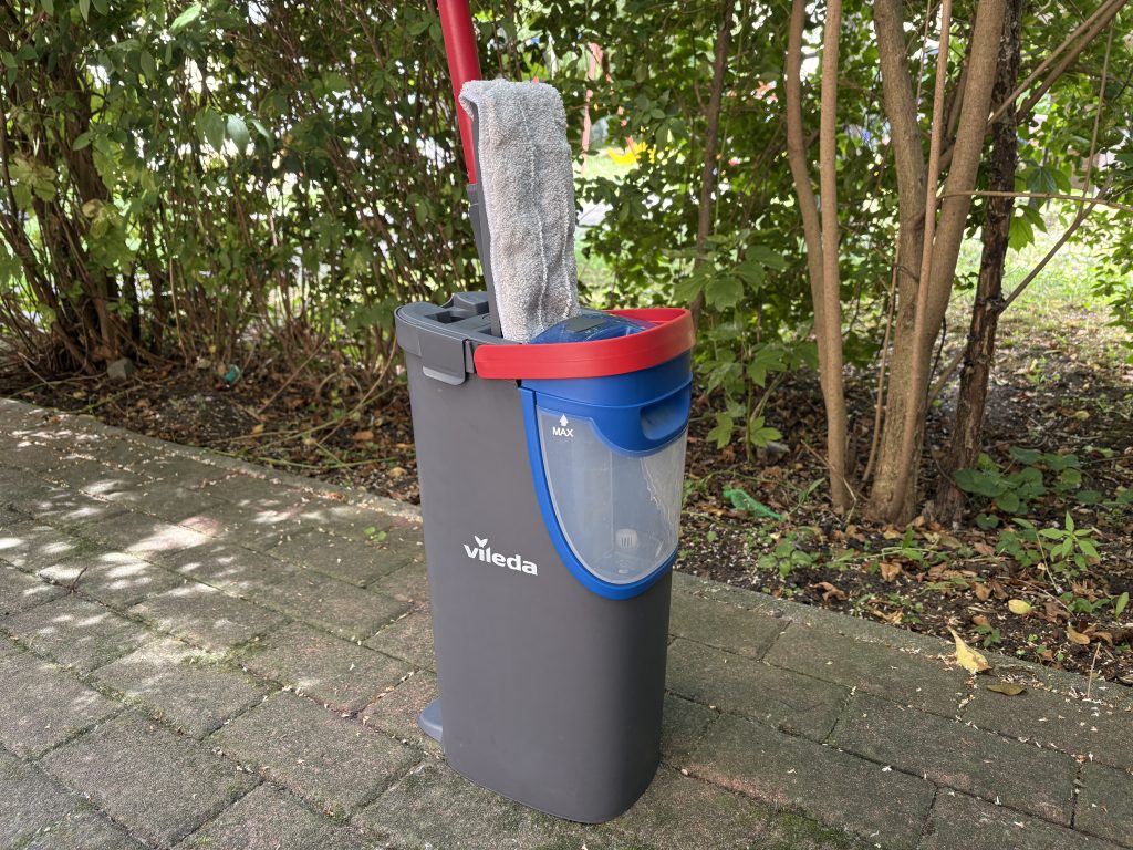 Vileda H2PrO Bodenwischer im Praxistest