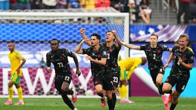 Kanada erreicht das WM-Achtelfinale durch späten Sieg gegen Südafrika