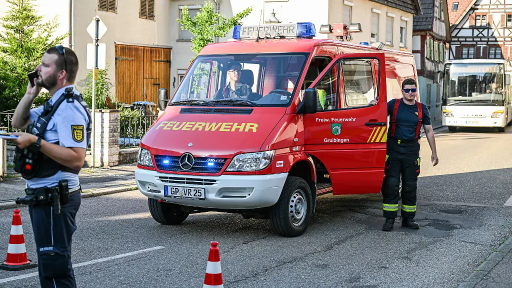 Gefahrgutunfall auf der A8 sorgt für Evakuierungen