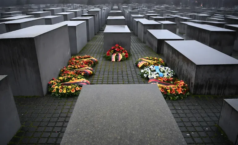 40 Jahre Historikerstreit: Diskussion um die Einzigartigkeit des Holocaust