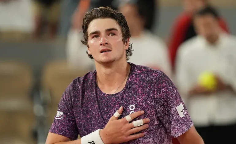Djokovic-Bezwinger Joao Fonseca auf Erfolgskurs