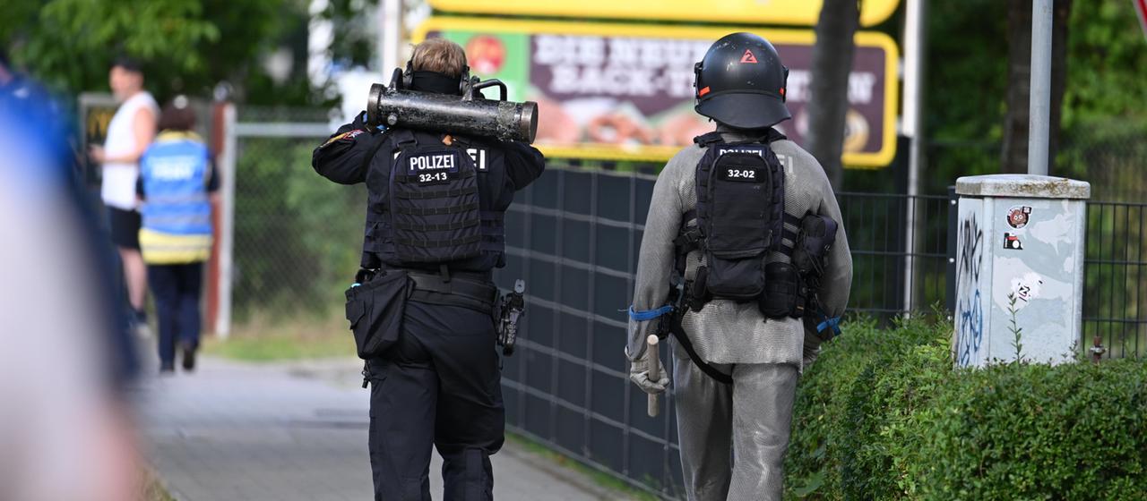 Mutmaßlicher Täter nach Messerangriff in Regensburger Bank vor Haftrichter