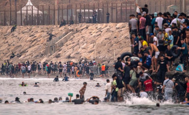 Migrantenansturm in die spanische Exklave Ceuta