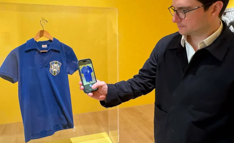 Pelés Weltmeister-Trikot erzielt Millionenbetrag