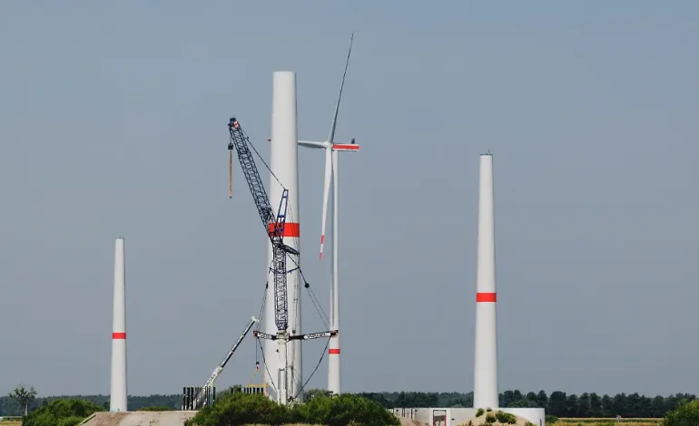 Mehr Windkraftanlagen in Betrieb – Drohender Ausbaustopp?