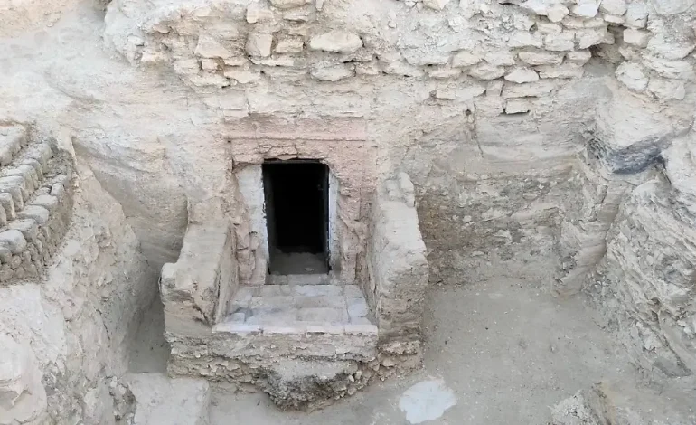 Archäologen entdecken 3000 Jahre alte Grabstätte in Ägypten